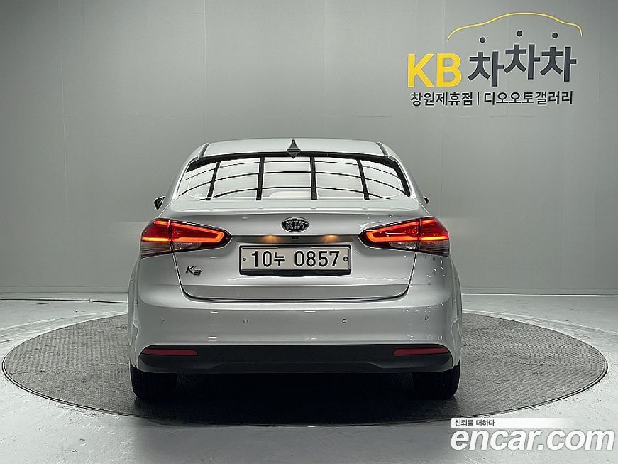 Kia K3 2016