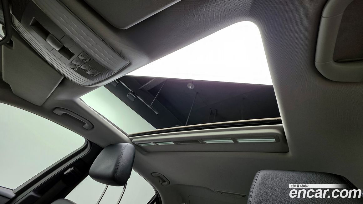 Mercedes-Benz E-Class 2013