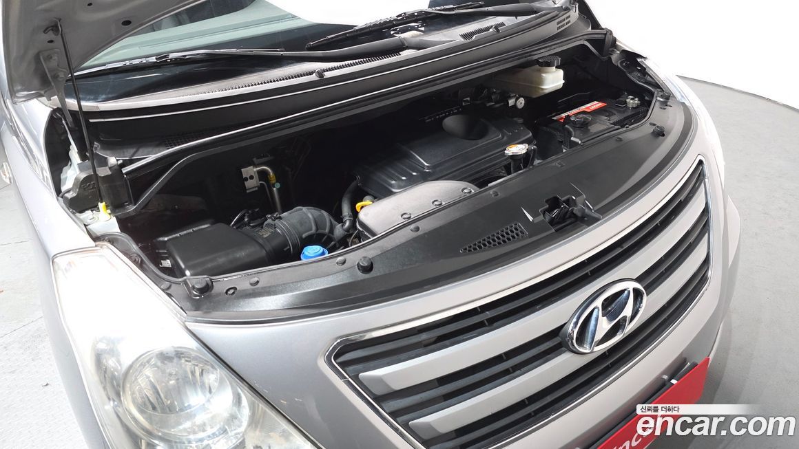 Hyundai Starex 2016