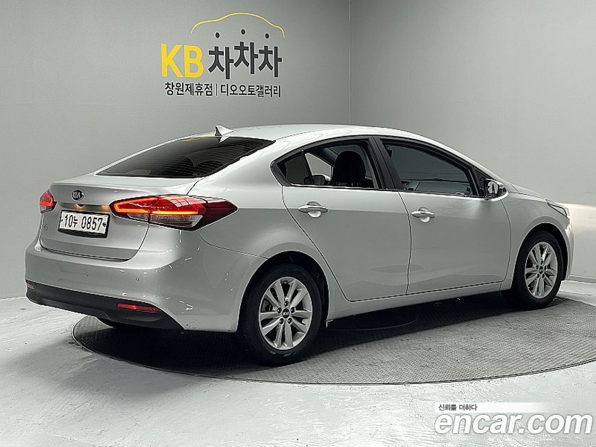 Kia K3 2016