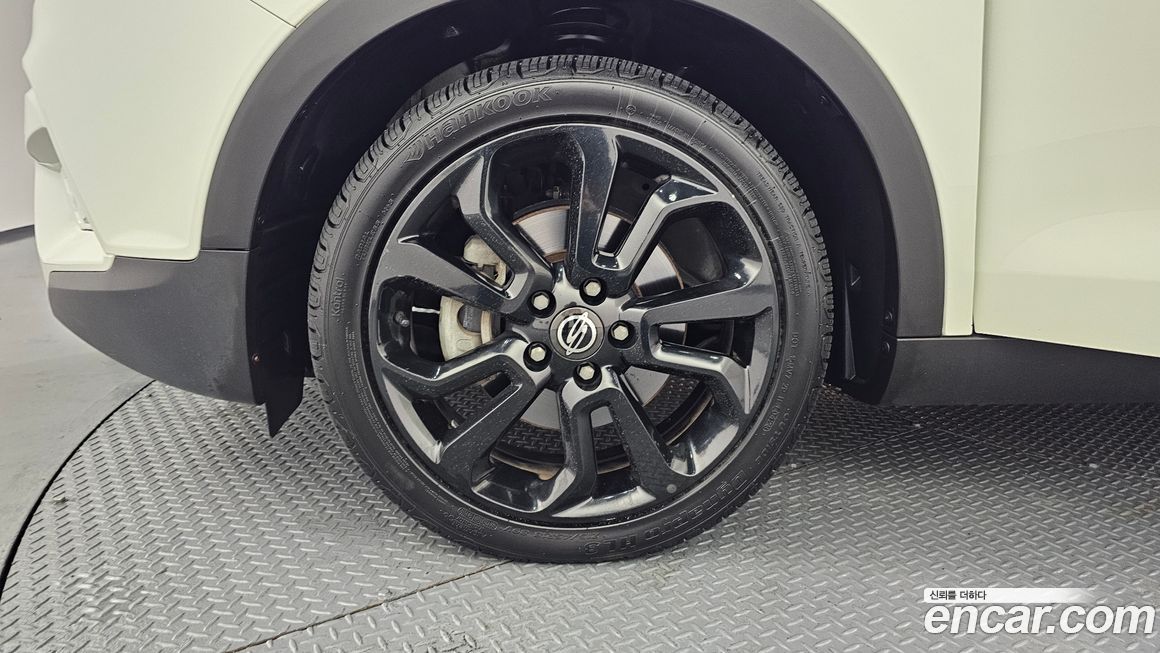 KG_Mobility_Ssangyong TIBOLI 2015