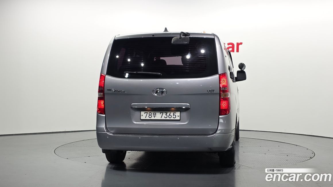 Hyundai Starex 2018