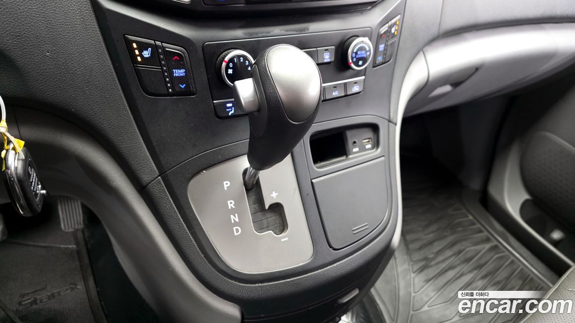 Hyundai Starex 2018