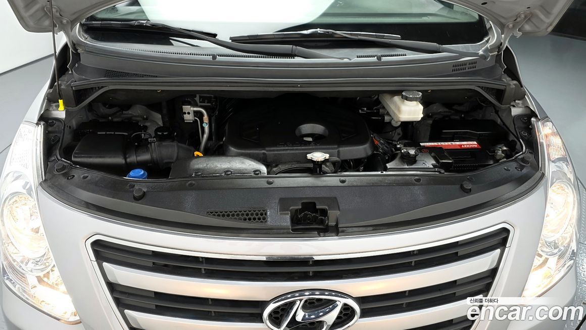 Hyundai Starex 2018