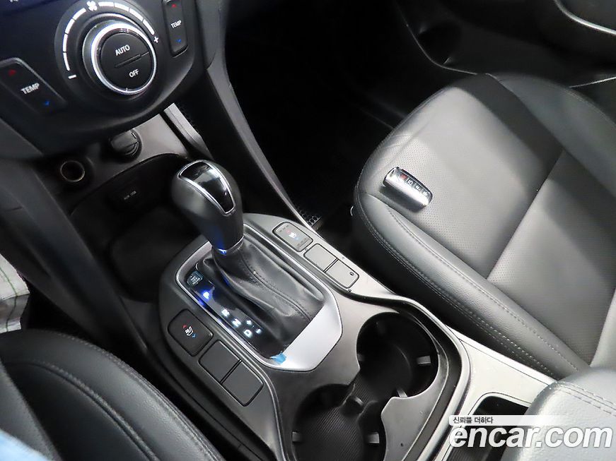 Hyundai Santafe 2015