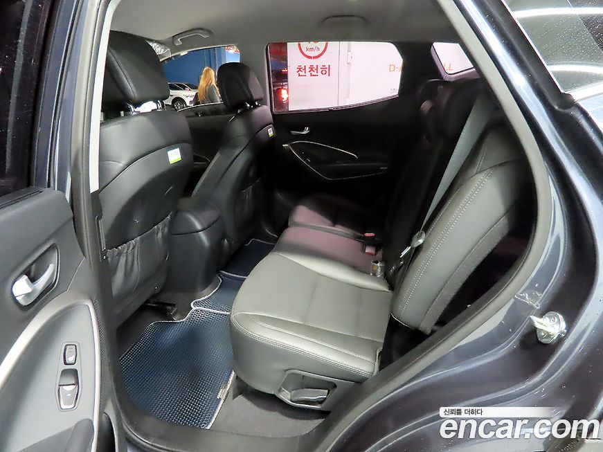 Hyundai Santafe 2015