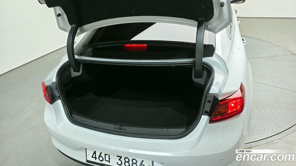 Renault-KoreaSamsung SM6 2016