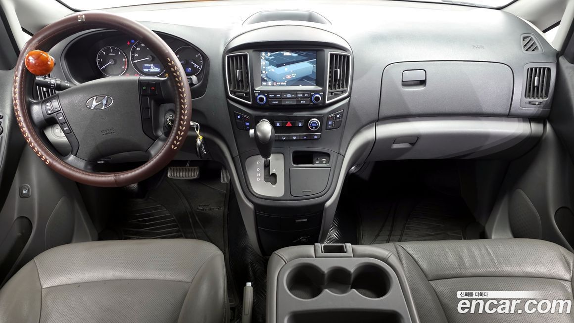 Hyundai Starex 2018