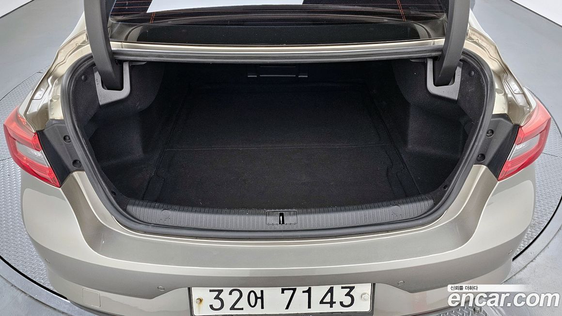 Renault-KoreaSamsung SM6 2017