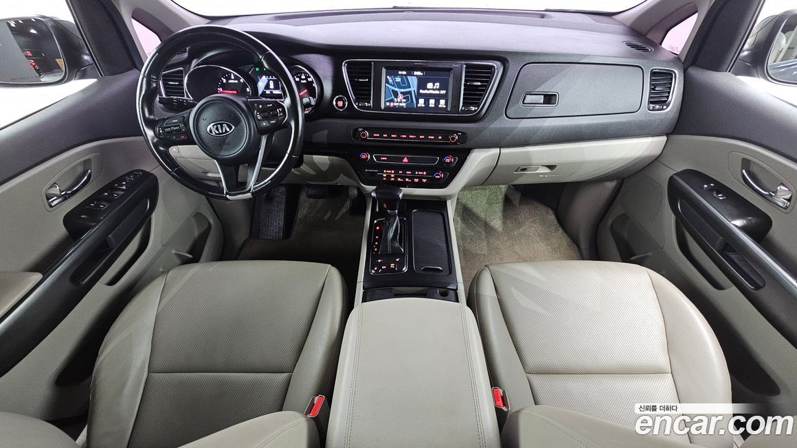 Kia Canival 2017