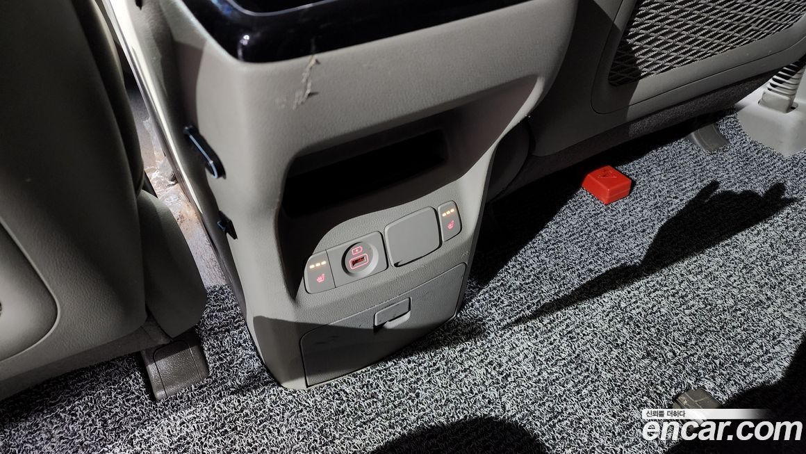 Kia Canival 2019