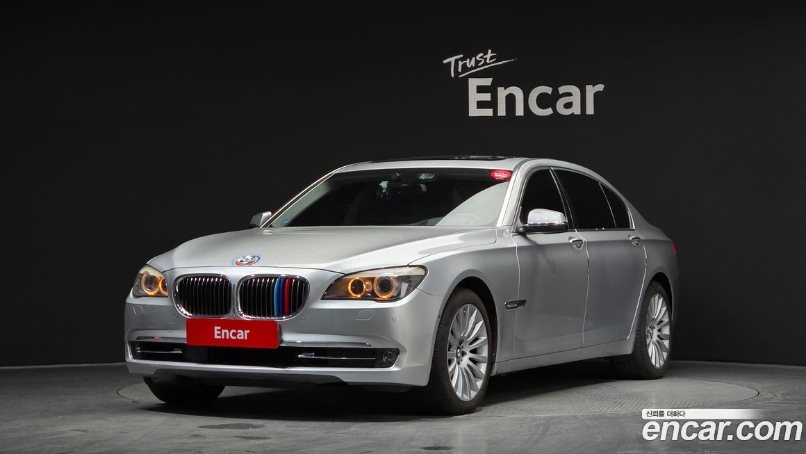 BMW 7-Series 2012