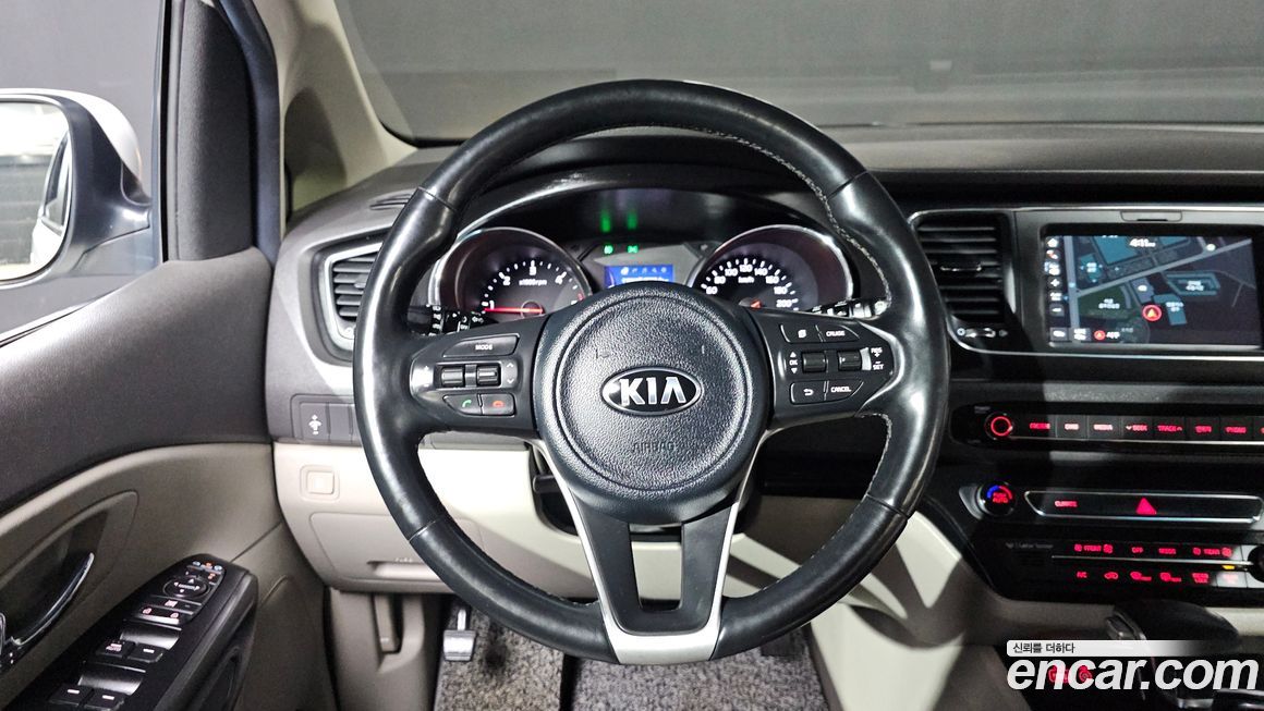 Kia Canival 2017