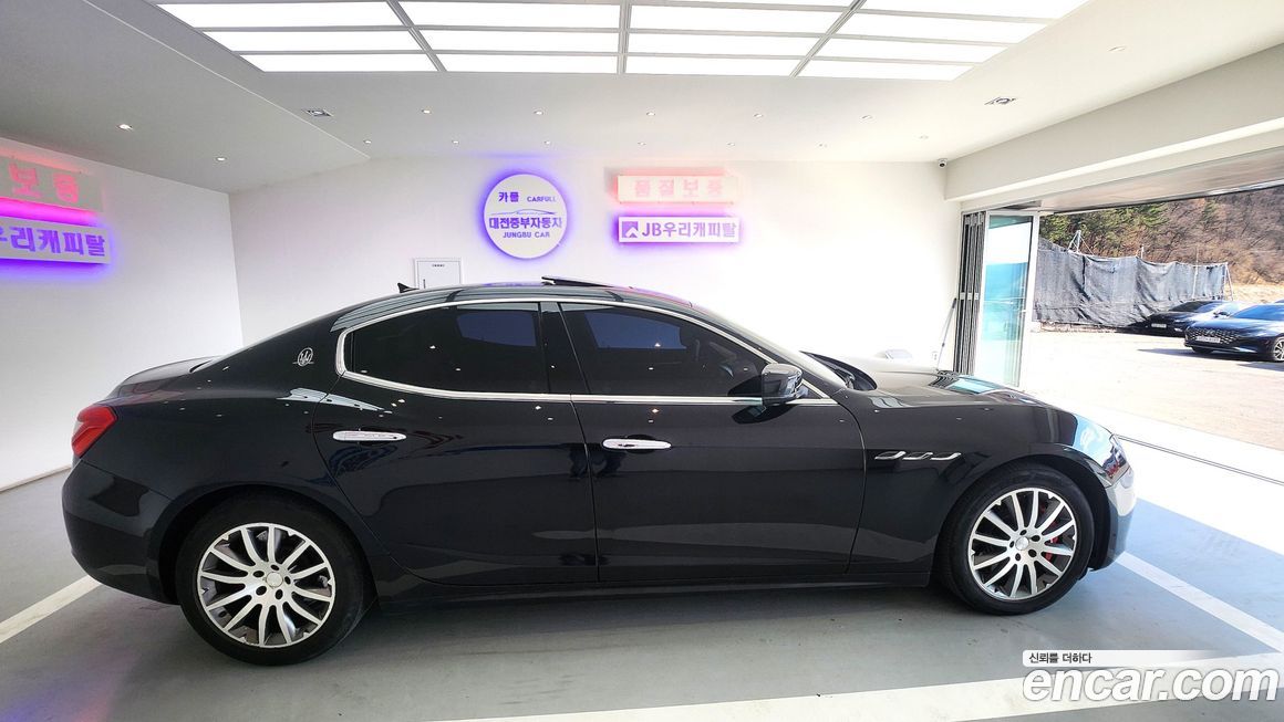 Maserati Ghibli 2014