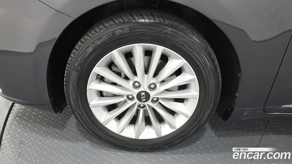 Kia K7 2016