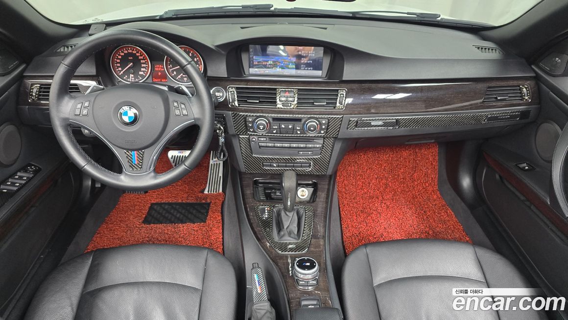 BMW 3-Series 2011