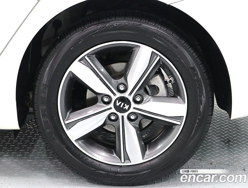 Kia K3 2018