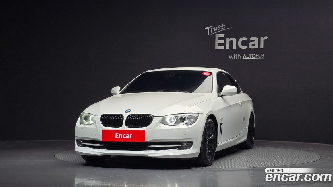 BMW 3-Series 2011