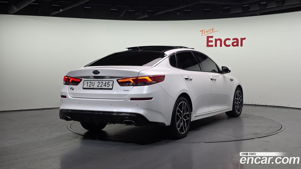 Kia K5 2019