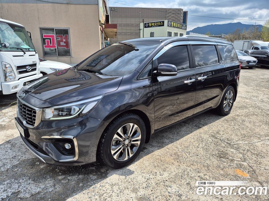 Kia Canival 2020