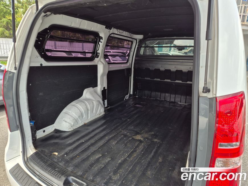 Hyundai Starex 2019