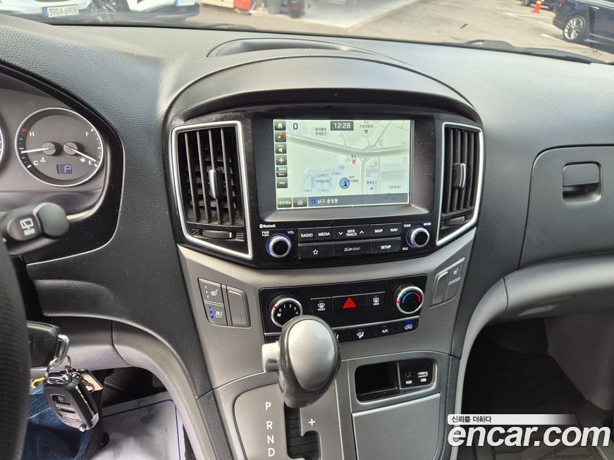 Hyundai Starex 2019