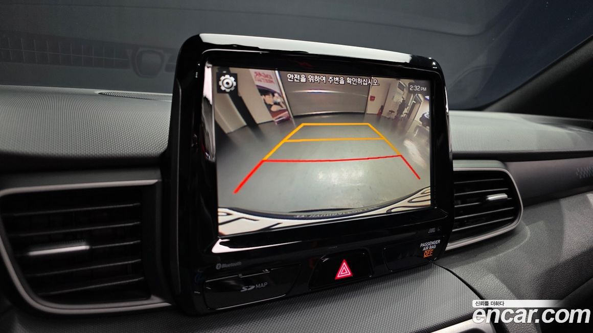 Hyundai Veloster 2019