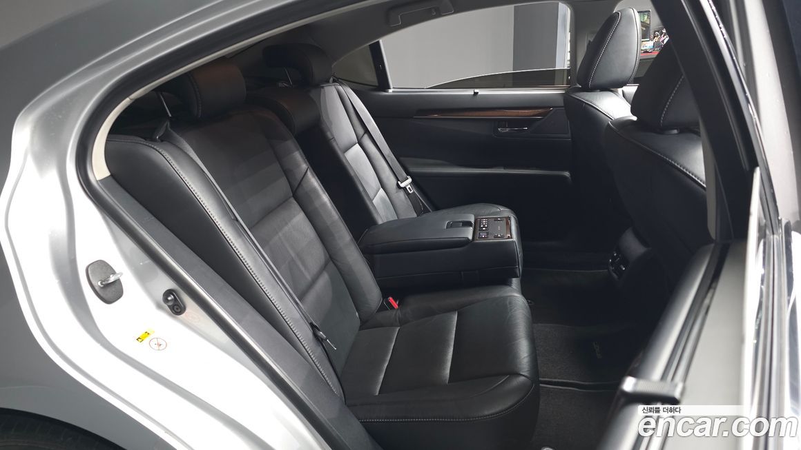 Lexus ES 2014