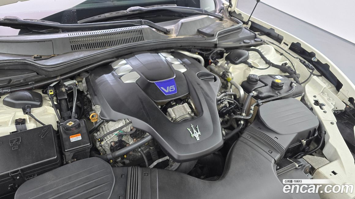 Maserati Ghibli 2017