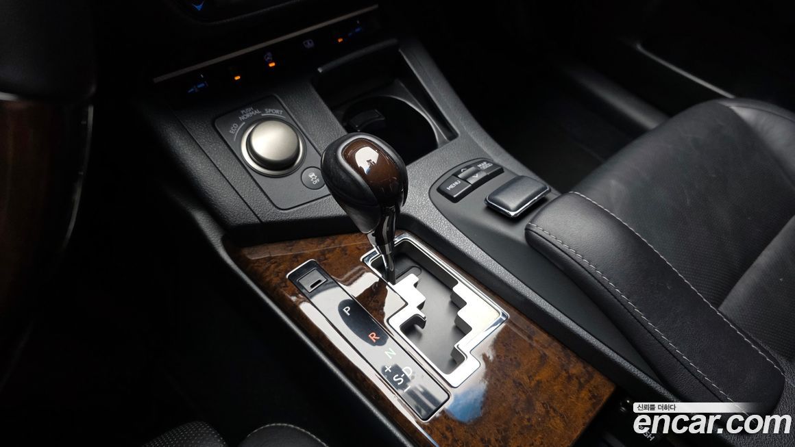 Lexus ES 2014