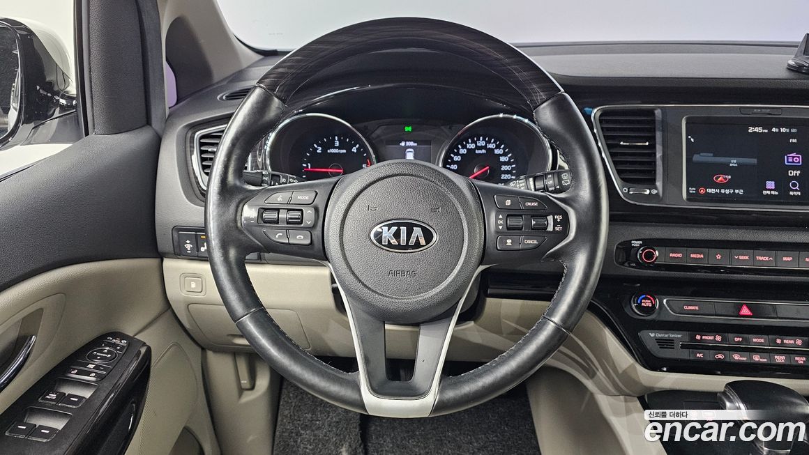 Kia Canival 2019