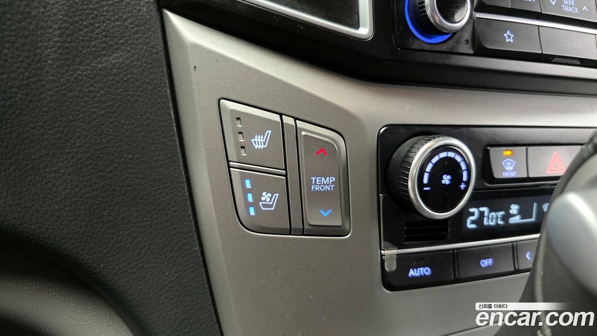 Hyundai Starex 2018