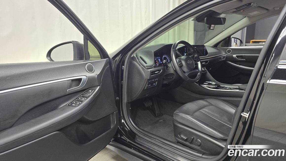 Hyundai Sonata 2021