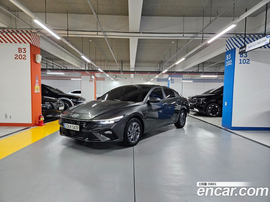Hyundai AVANTE 2024
