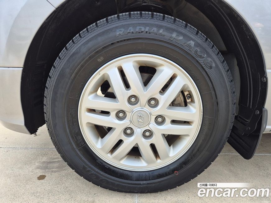 Hyundai Starex 2019