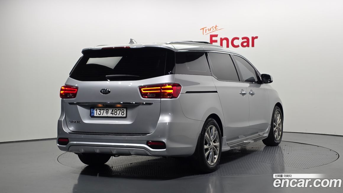 Kia Canival 2019
