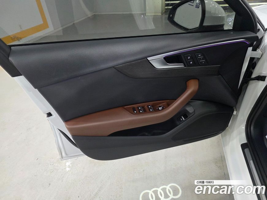 Audi A4 2019
