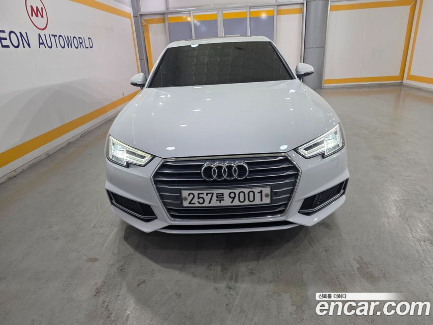 Audi A4 2019