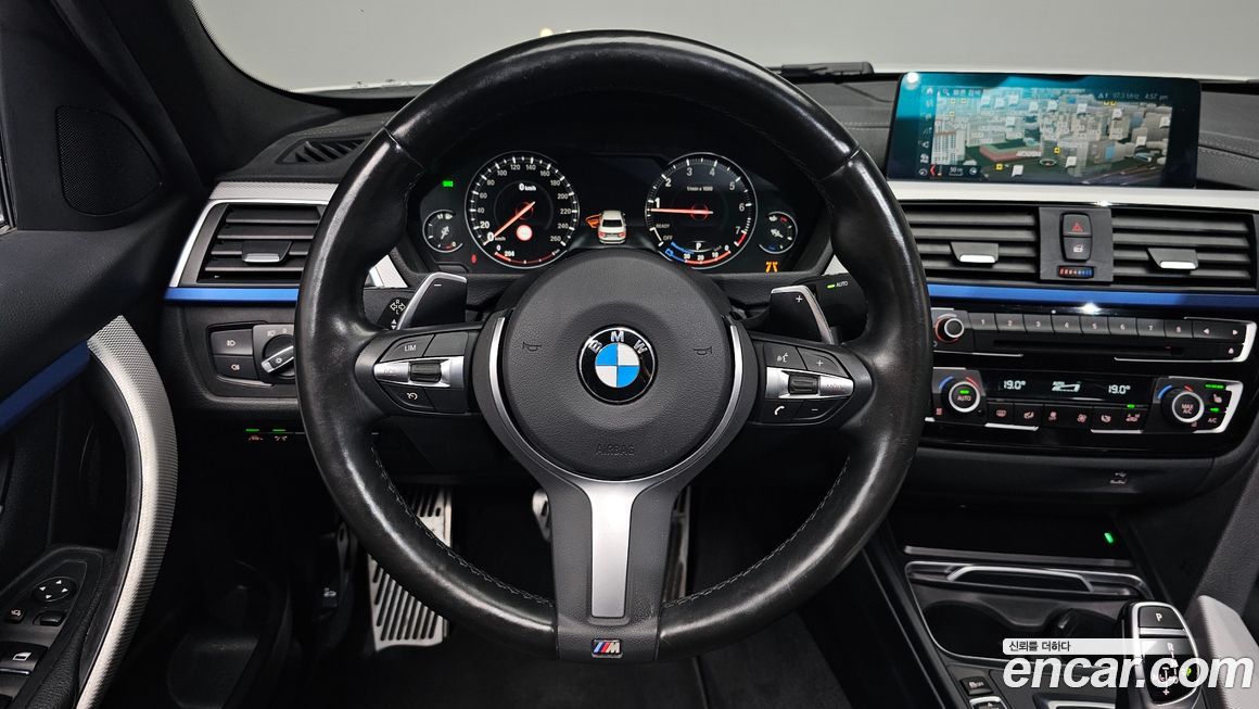 BMW 3-Series 2018