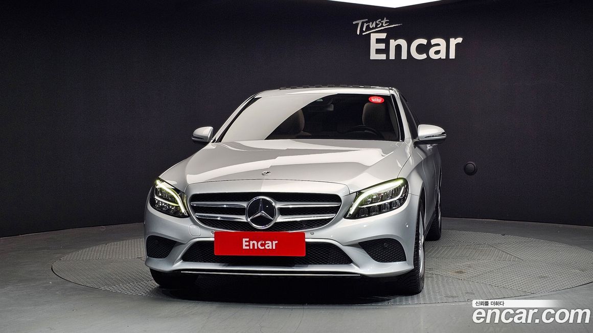 Mercedes-Benz C-Class 2019