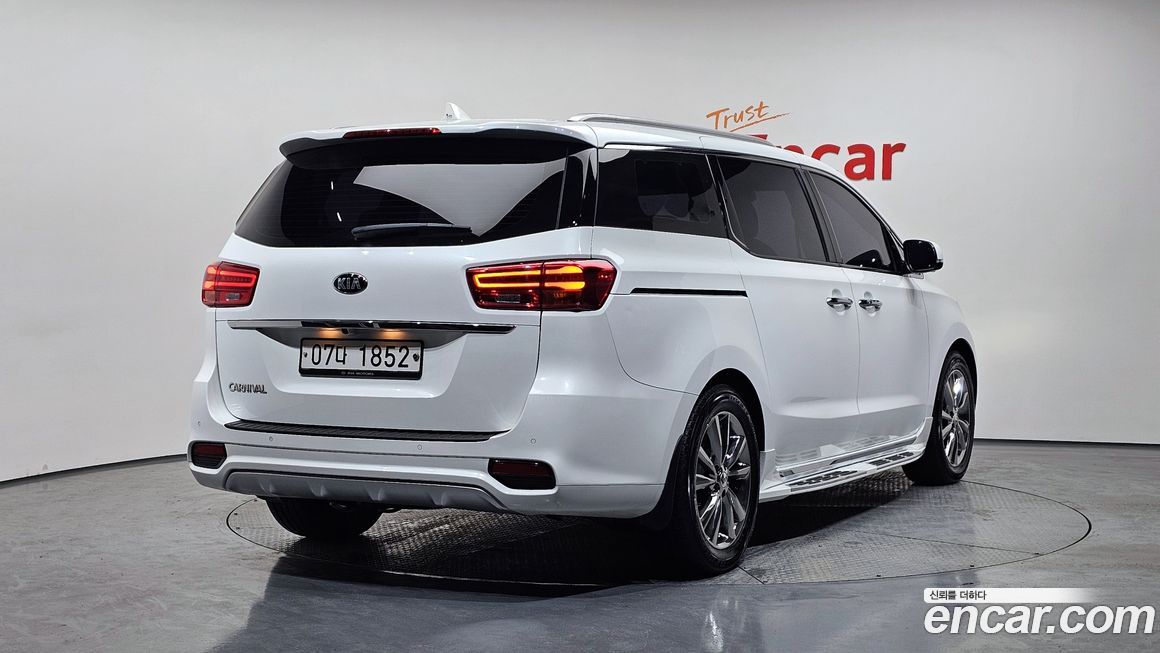 Kia Canival 2019
