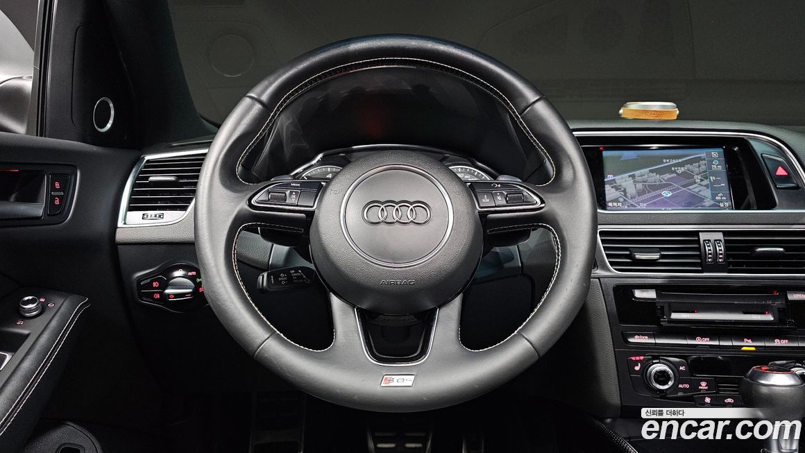 Audi SQ5 2014