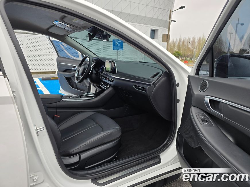 Hyundai Sonata 2022