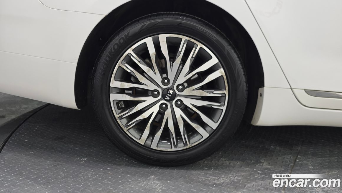 Kia K7 2020