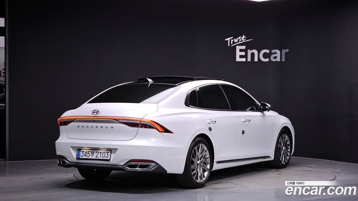 Hyundai Grandeur 2020