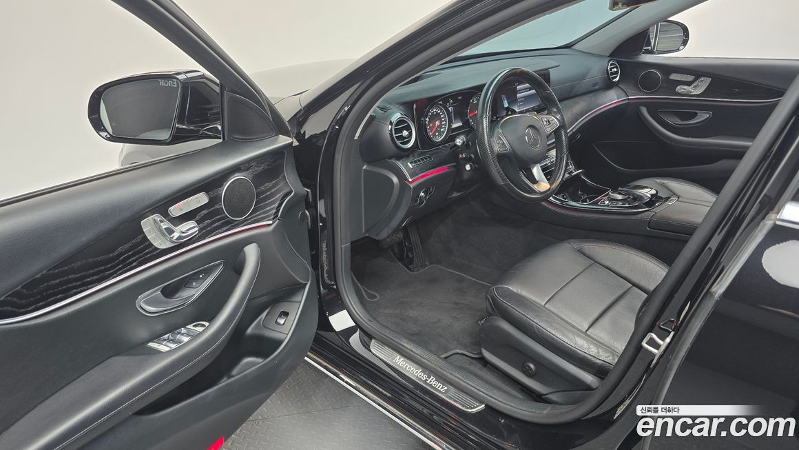 Mercedes-Benz E-Class 2017