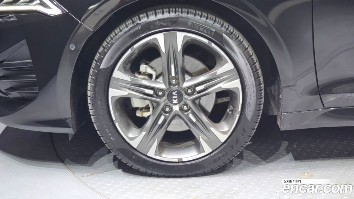 Kia K5 2021