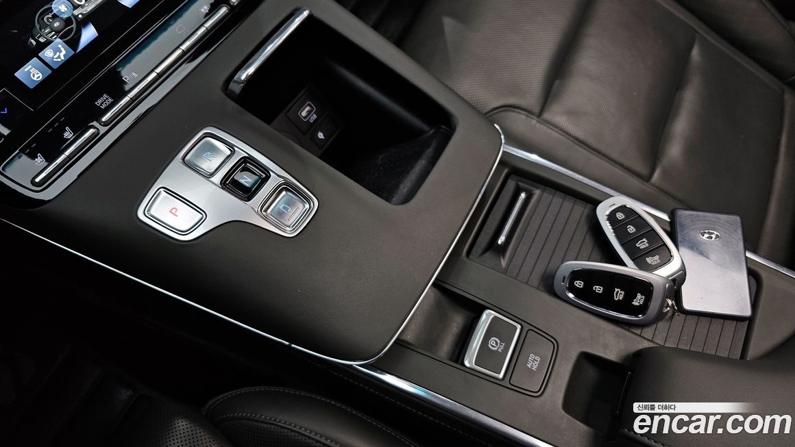 Hyundai Grandeur 2020