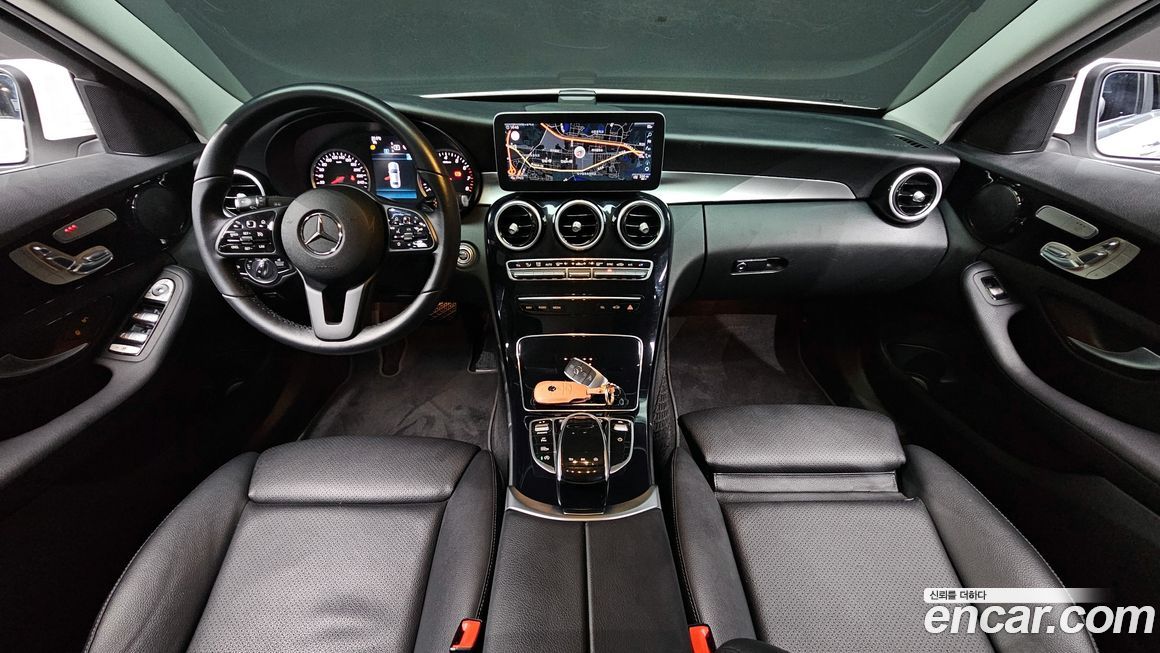 Mercedes-Benz C-Class 2020