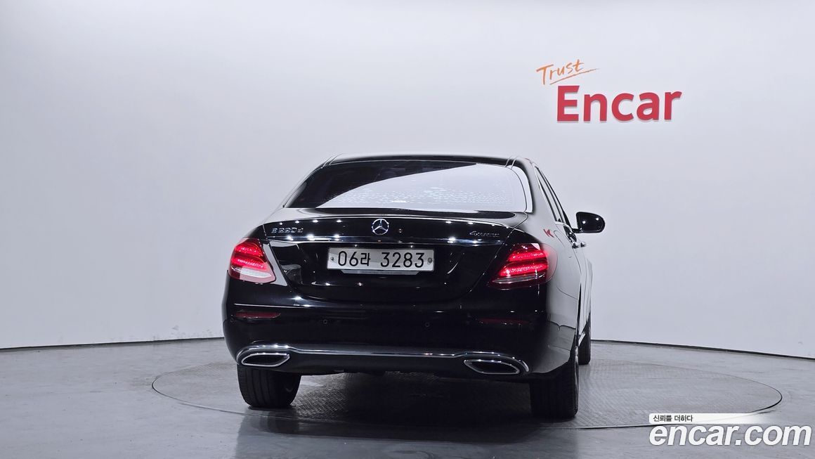 Mercedes-Benz E-Class 2017
